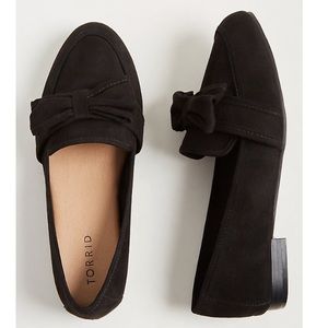 Black Faux Suede Bow Loafer (WW)
